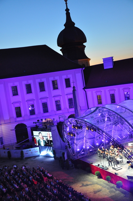 Elīna Garanča 2025 im Göttweiger Stiftshof