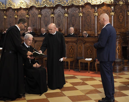 Einkleidung fr. Lukas M. Wolf / Julia Sanftl